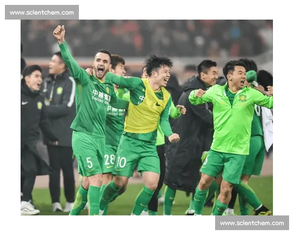亚冠焦点对决：北京国安迎战首尔 谁能笑到最后